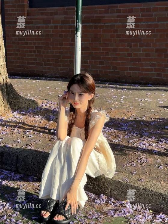 Umeko J 在Umeko J女孩的写真中,领略每一帧背后的故事与情感,尽在图库